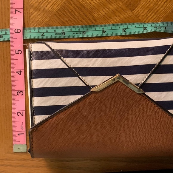 Call it Spring crossbody bag - Picture 11 of 11
